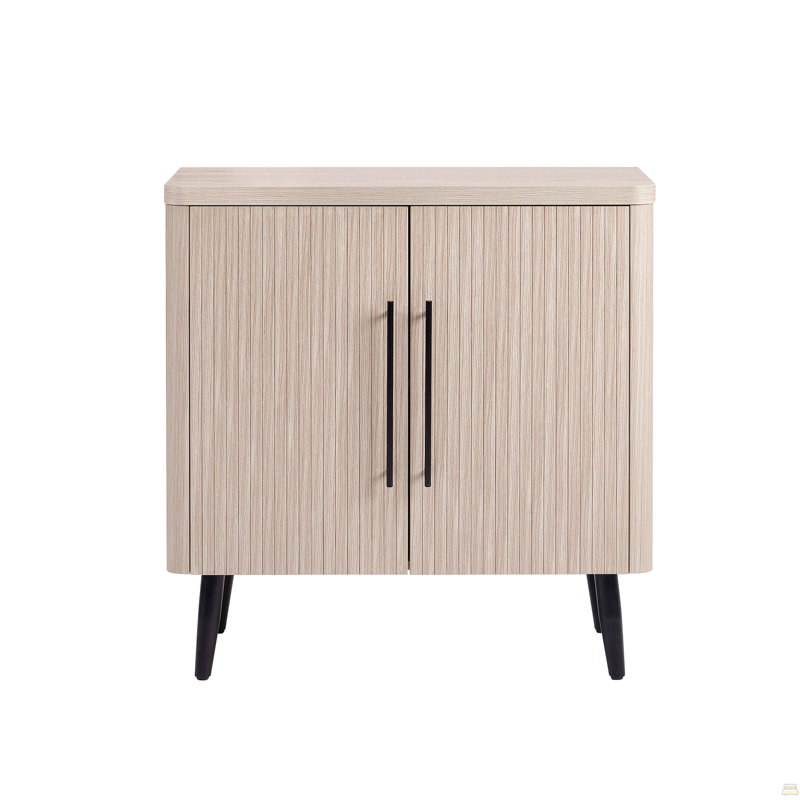 Armoire décorative, Chêne