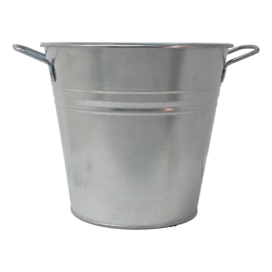 Figueiredo Metal Planter Gracie Oaks