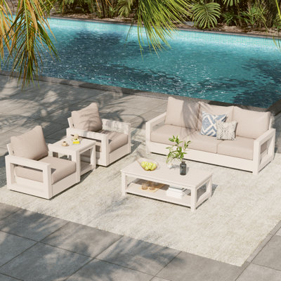 Outdoor 5-person Patio Conversation Set With Table