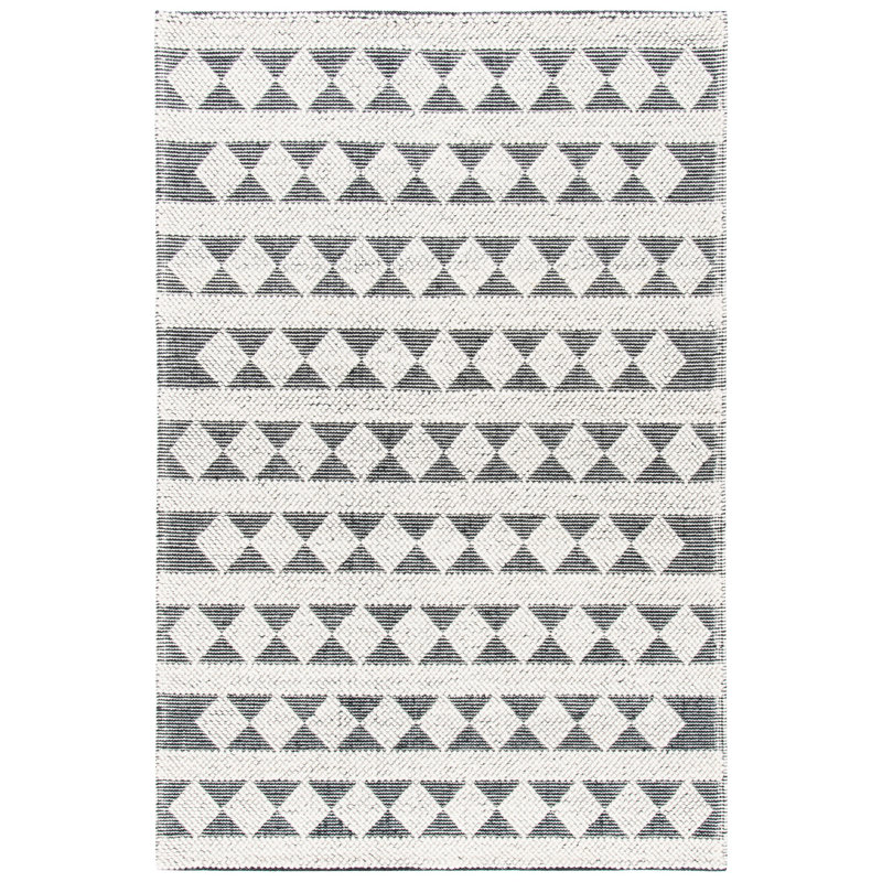 Centerton Natura Hand Woven Wool Cotton Geometric Rug in Cream/Gray, Rectangle 5' x 8'