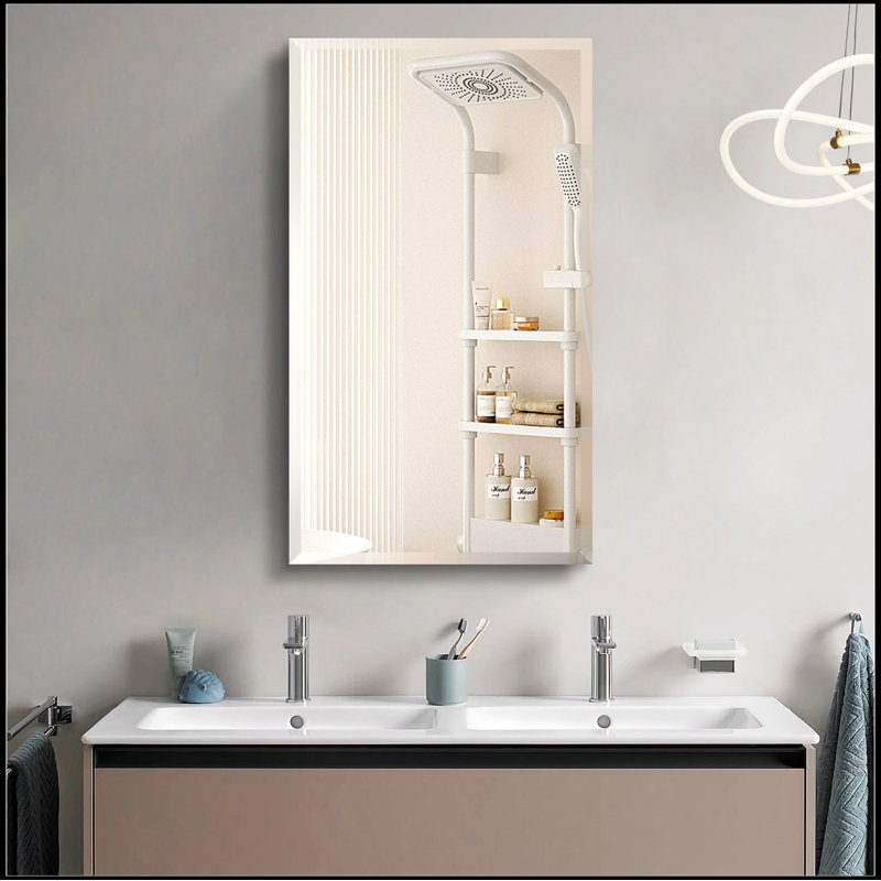 Pharmacie 15 po x 26 po avec miroir Aluminium