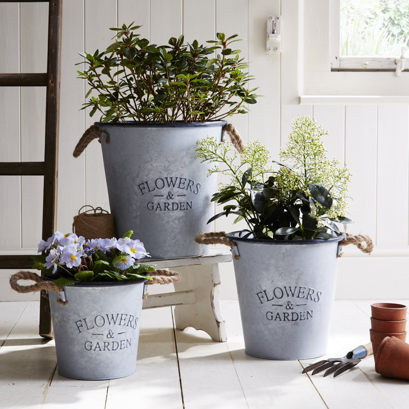 Vici Metal Pot Planter