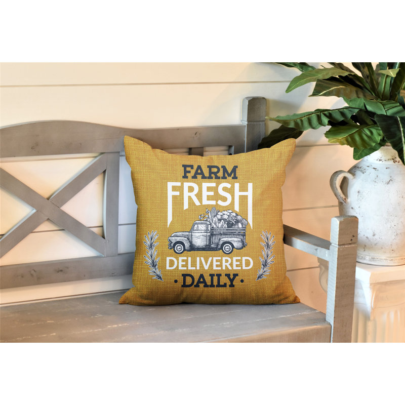 Coussin intérieur / extérieur Ringo Farm, L 19 po x H 19 po, Or
