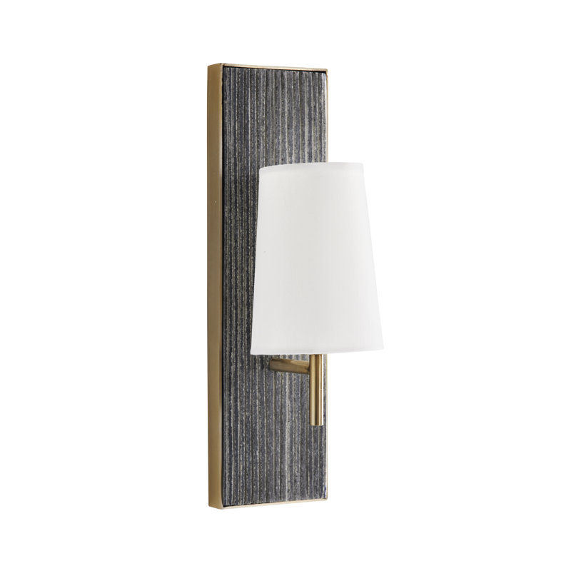 Kapri 1 - Light Wallchiere