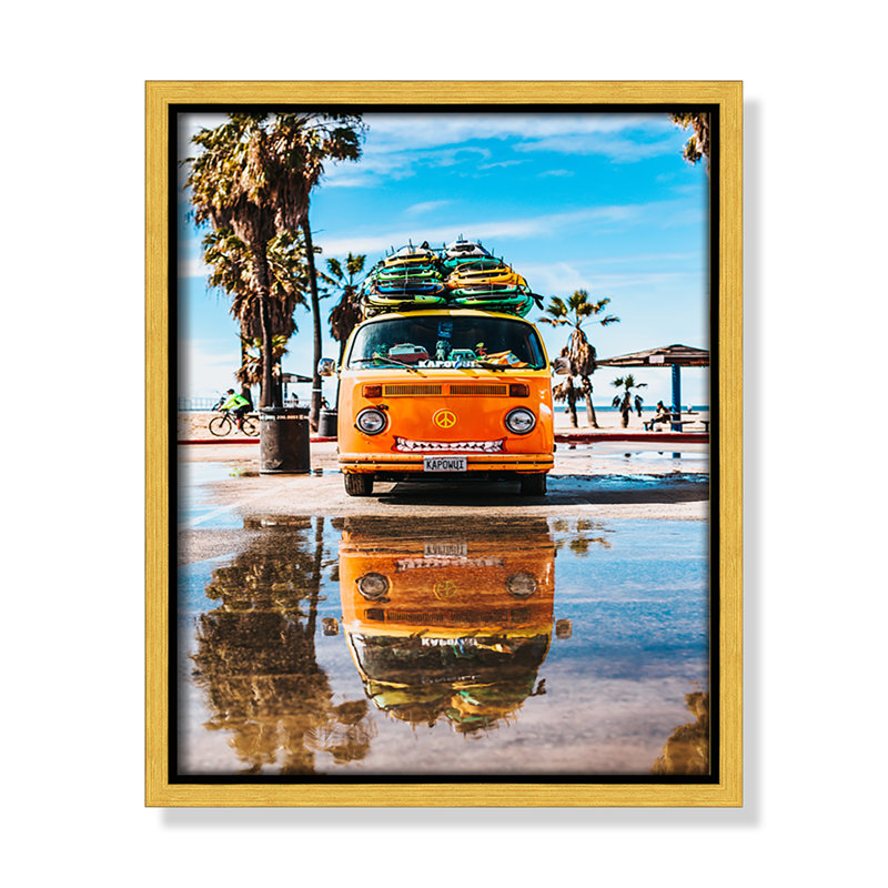 «Coastal Cruiser» par Tyler Nix, H 11,5 po x l 9,5 po x P 2 po, Cadre flottant doré, Pas de tapis