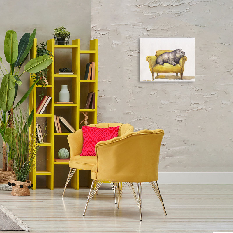 «Hippo on Yellow Chair», art mural par George Dyachenko, H 16 po x l 20 po