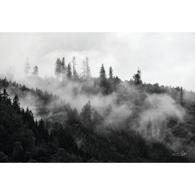 Couvert par des nuages