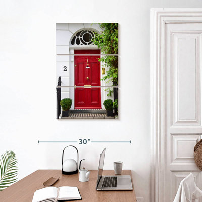 Lilie Red Georgian Door