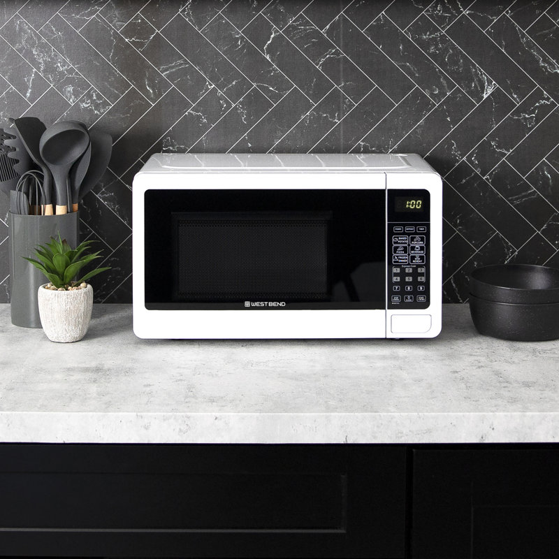 West Bend 0.7 cu. ft. Microwave Oven, White
