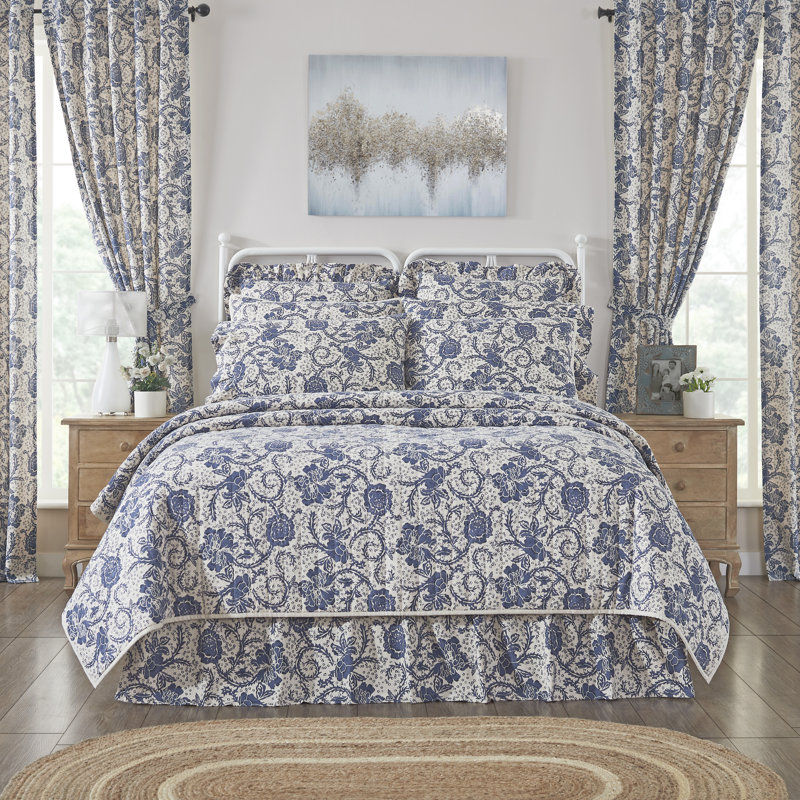 Navy Floral Reversible Cotton Queen Quilt