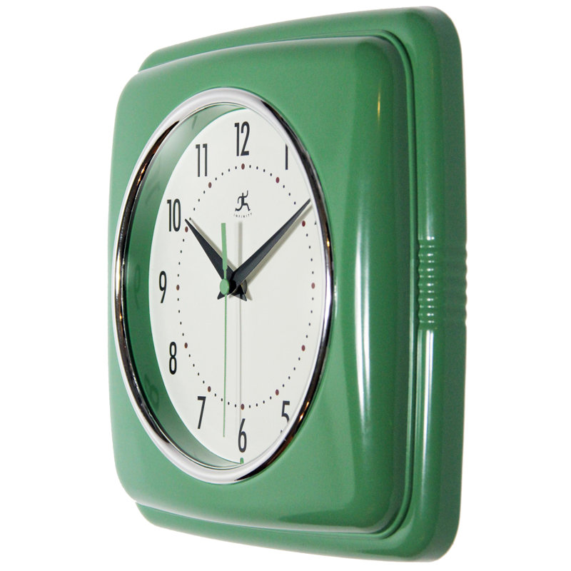 Horloge murale en plastique 9,25 pouces Orrwell, Vert clair