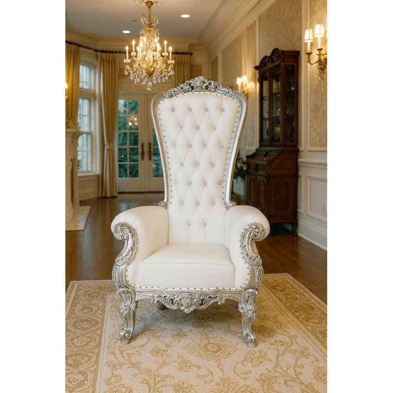 Kyrie Club Chair