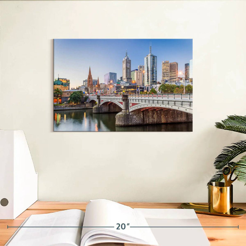 Sireci Melbourne City, H 8 po x l 12 po
