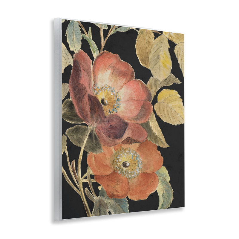 Fleur rouge sur plaque murale noire, design par Lanie Loreth