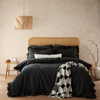 Aliyat Bedding