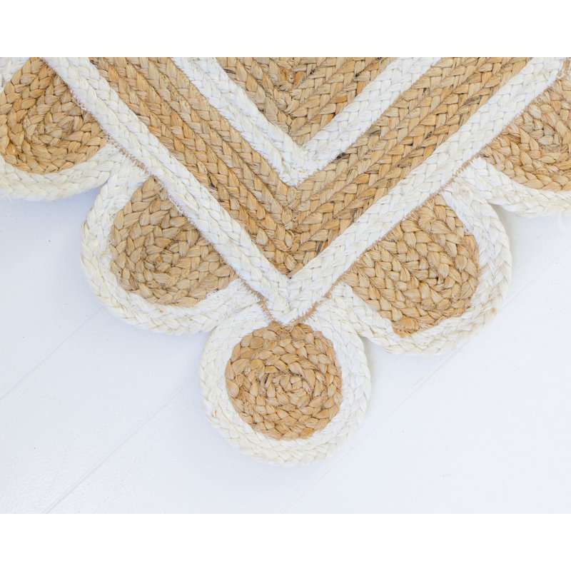 Hand Braided Jute / Sisal Area Rug in White