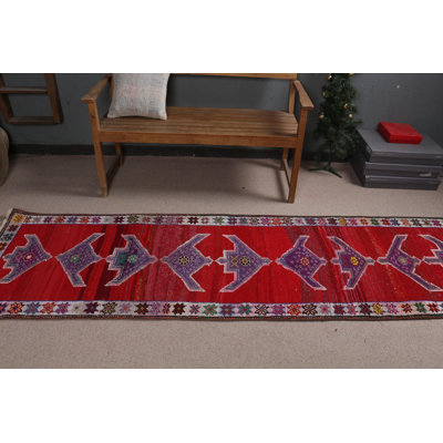 Chic And Elegant Turkish Rug Perfect For Adding A Touch Of Warmth To Your Living Space