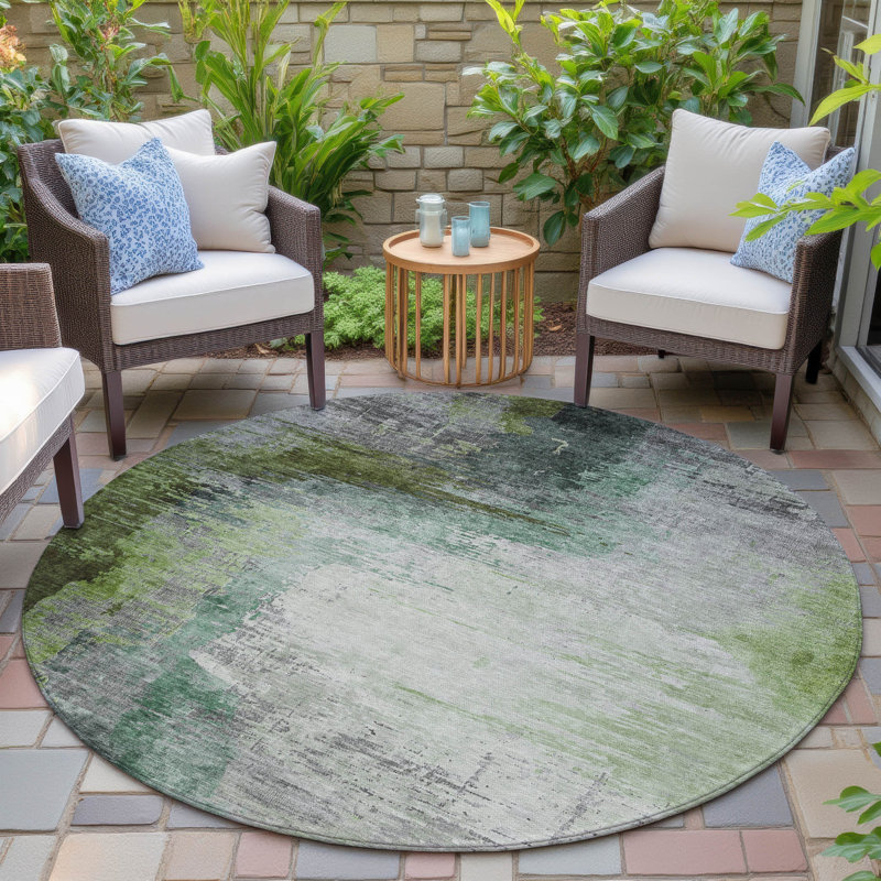 Machine Washable Indoor/Outdoor Xhevrie Green Rug, Round 8'
