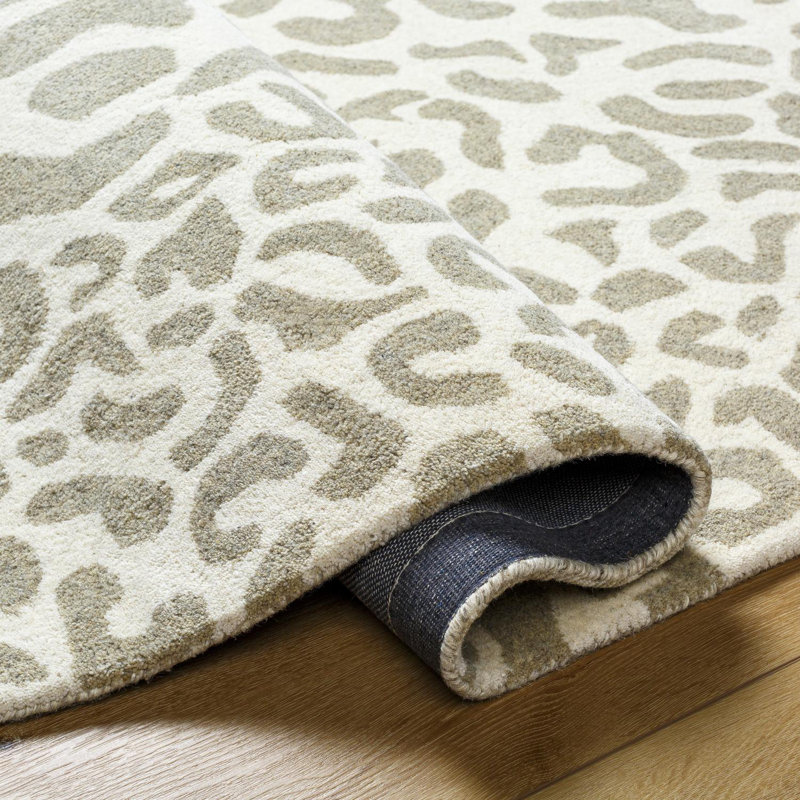 Bauwine Wool Animal Print Indoor Rug, Rectangle 2' x 3'