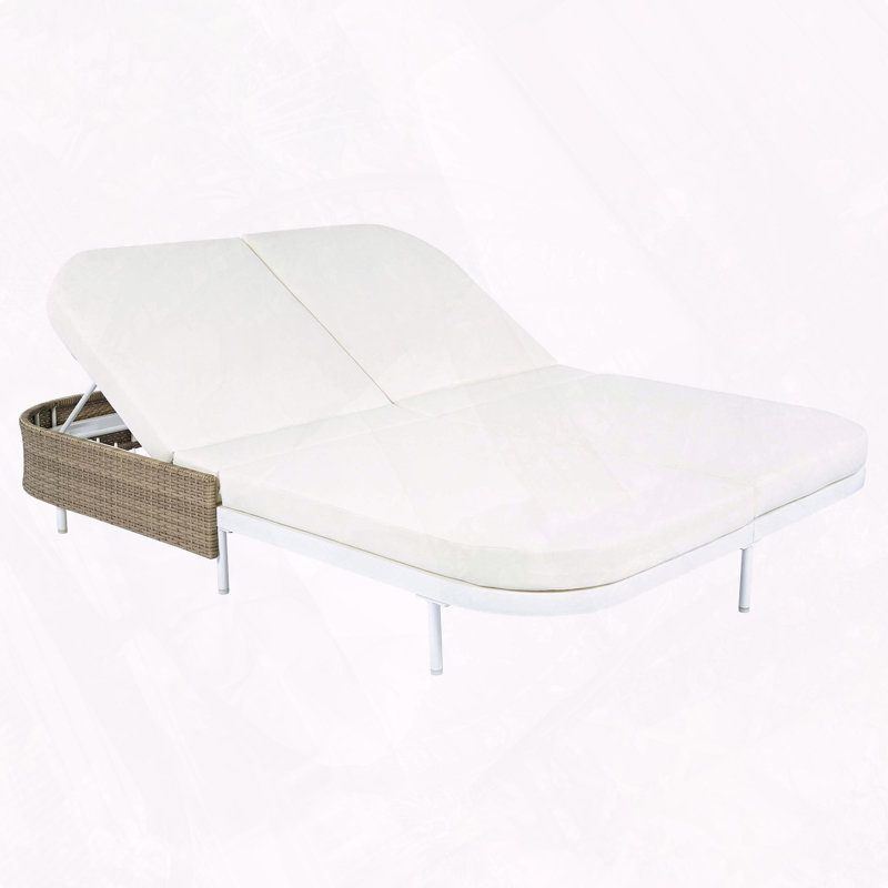 Lit de jour d'extérieur en rotin, Beige