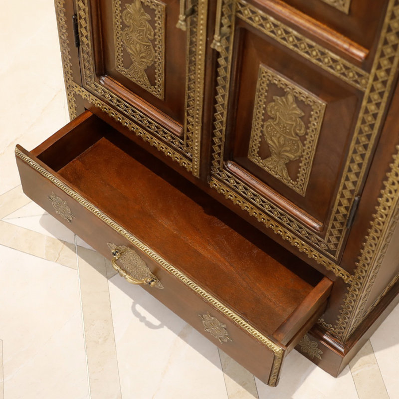 Armoire d'appoint en bois massif Abbriella