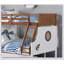Lit superposé simple au-dessus d'un lit double de style moderne moderne avec des rails en échelle attachés et une structure de joint verrouillable pour la sécurité.-1590486726