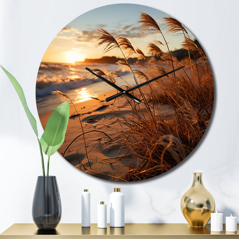 Horloge murale en métal Beach Breeze At Sunrise V, Moyenne