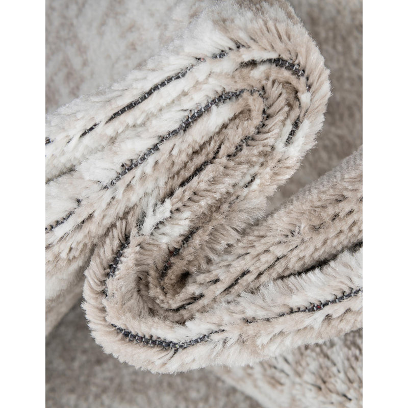 Tapis floral Brandt, Rectangle 4 pi 1 po x 6 pi 1 po, Beige 