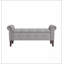 Repose-pieds de rangement Conrad Un choix confortable, de multiples fonctions, un design classique et des coins confortables