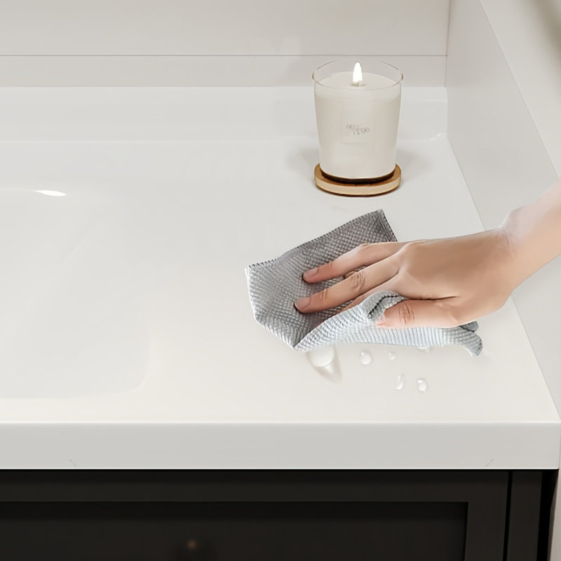 Armoire de salle de bain de style rétro français