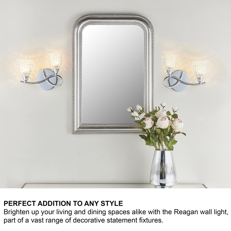 Ventress ‎Steel & Glass Plug-in Wallchiere, Chrome