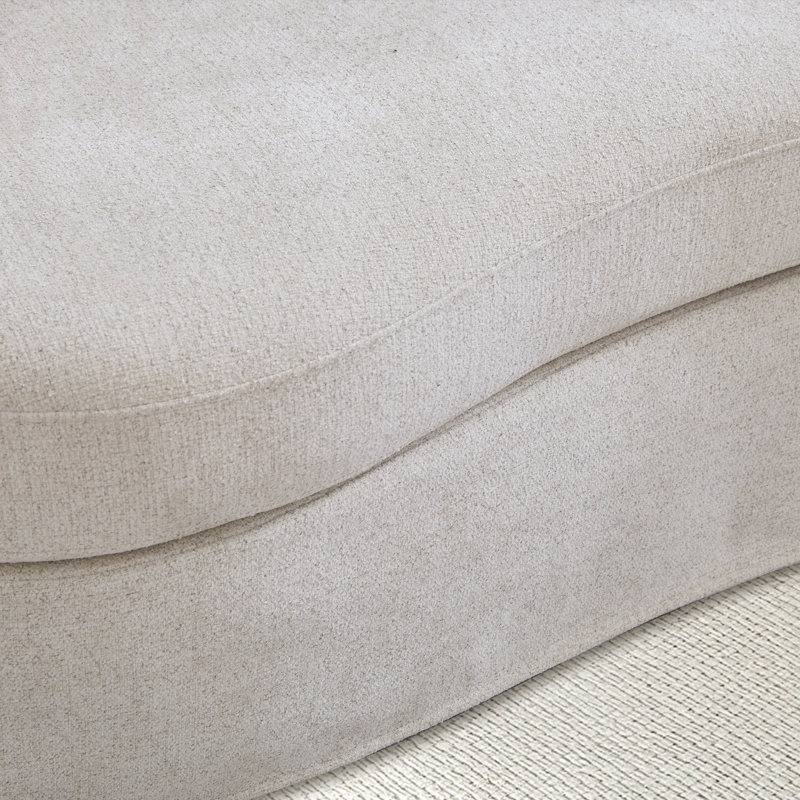 Canapé large recouvert recouvert d'une housse moderne en chenille, Beige