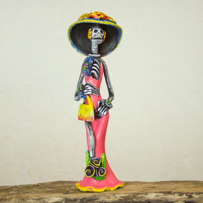 Lovilia People Figurines & Sculptures