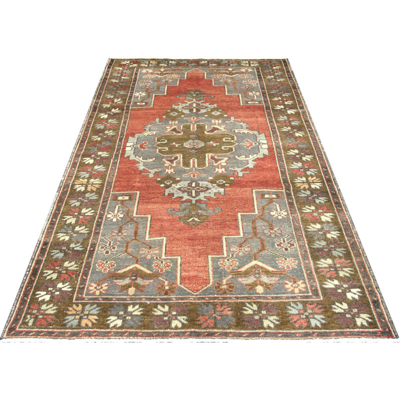 Gallery Size One-of-a-Kind 4'4" X 8'3" Area Rug