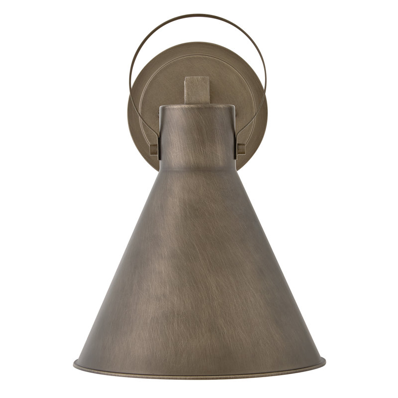 Hinkley Winnie Small Wall Mount Lantern, 12.5" H x 9" W x 11" D