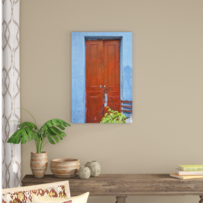 «Doors Abroad III», photographie sur toile, H 36 po x l 24 po, Toile tendue