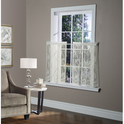 Valmer Floral Scalloped Cafe Curtain
