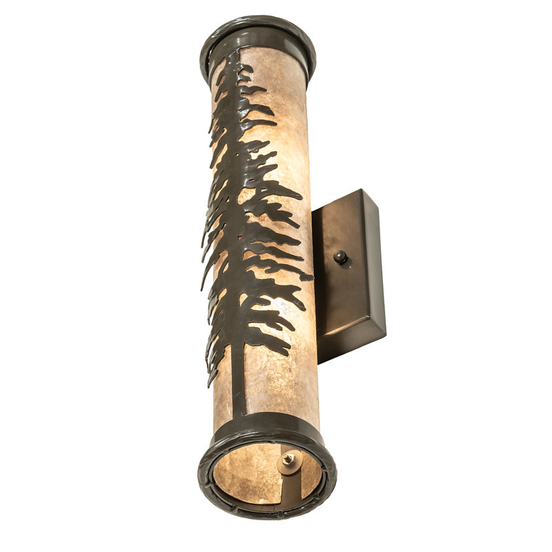 Tamarack 1 - Light Wallchiere