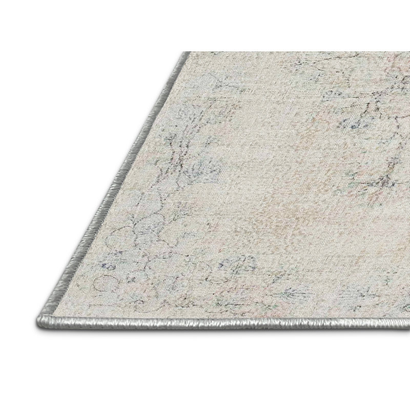 Adraya Oriental Indoor Rug, Rectangle 7' x 9'