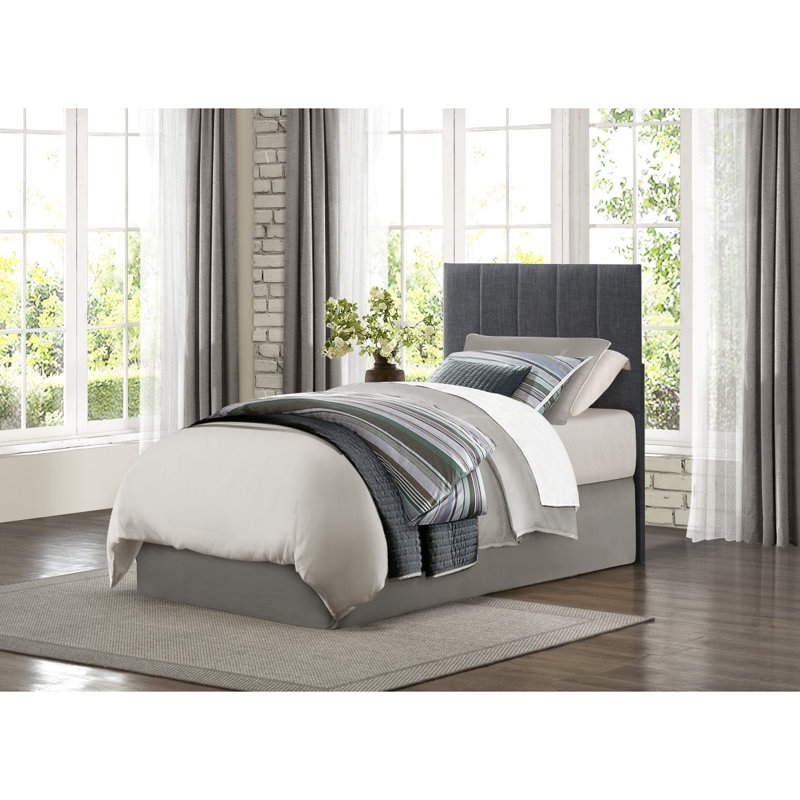 Tête de lit capitonnée en tissu rembourré à rainures verticales