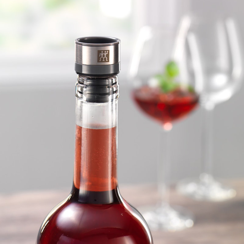 ZWILLING Fresh and Save Vacuum Wine Sealer