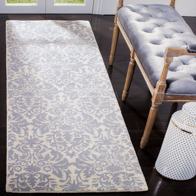 Brayton Hand Hooked Wool Pile Damask Rug, Runner 2'6" x 6'