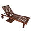 Chaise longue d'extérieur en bois d'acacia brun foncé de 69 po Seabrook avec dossier réglable, coussin, roulettes et table coulissante-565281038