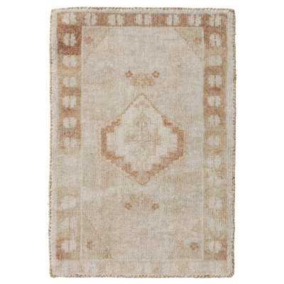 Toprak Hand Tufted Wool Indoor Rug