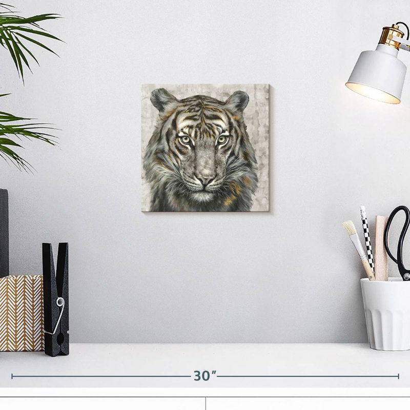 Présence de tigre, H 10 po x l 10 po