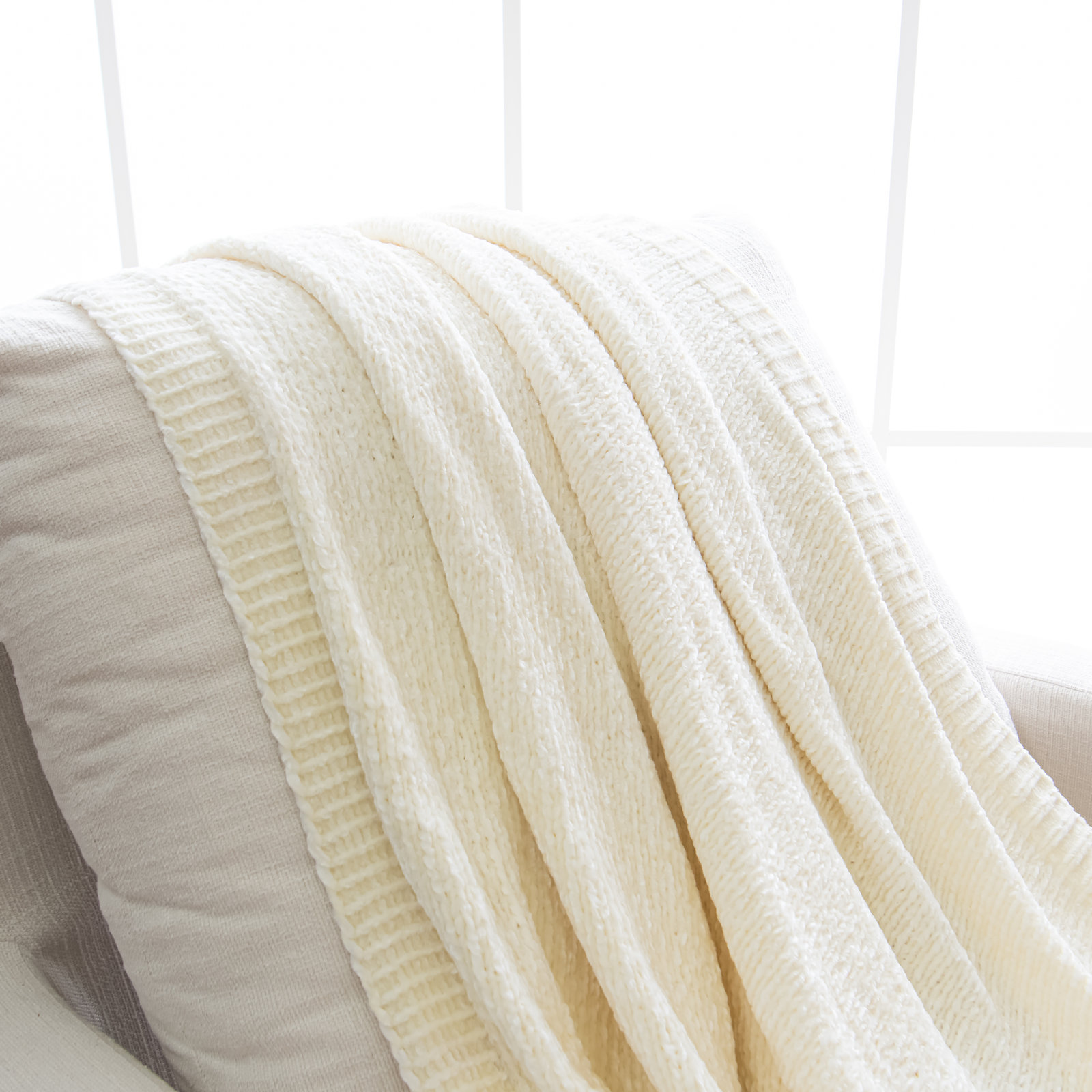 Jaz Knitted Throw Blanket, White