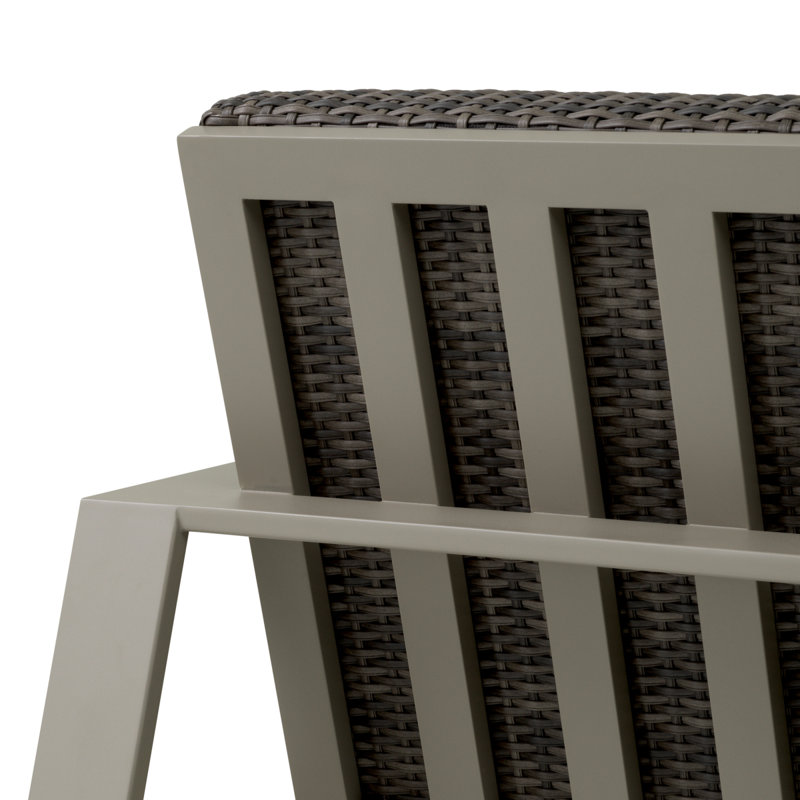 Belle Vue Outdoor Lounge Chair