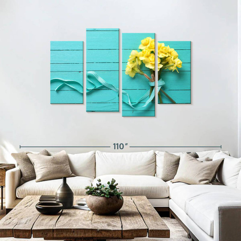 Harnek Daffodil Bouquet On Blue