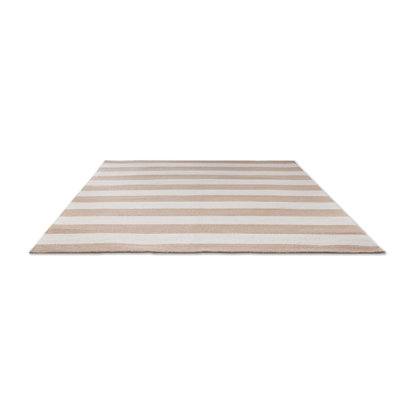 Tapis rectangulaire rayé beige / blanc en polypropylène crocheté à la main