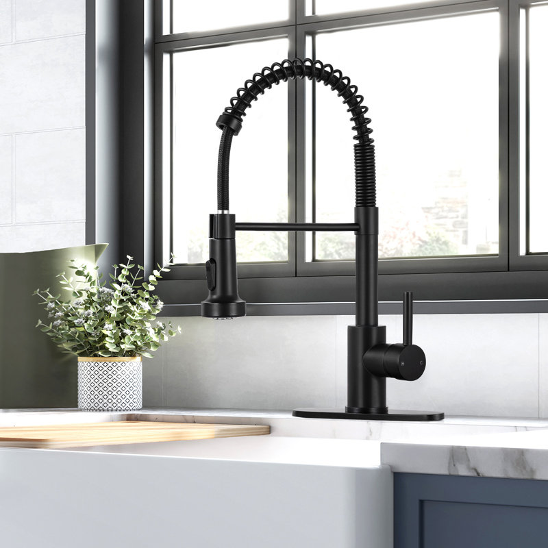 HGN Kitchen Faucet with Pull Down Sprayer, Stainless Steel Single Handle Kitchen Faucet, Matte Black